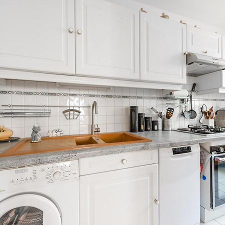 Willow - Fairytale Factory Apartman Serris Kültér fotó