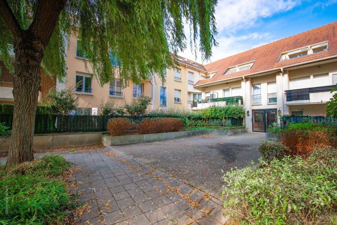 Willow - Fairytale Factory Apartman Serris Kültér fotó